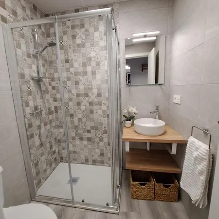 Apartamento La Zarzamora-patio Privado *