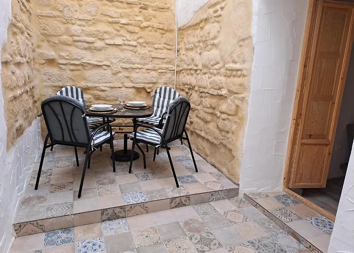 Apartamento La Zarzamora-patio Privado *