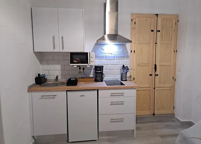 Apartamento La Zarzamora-patio Privado